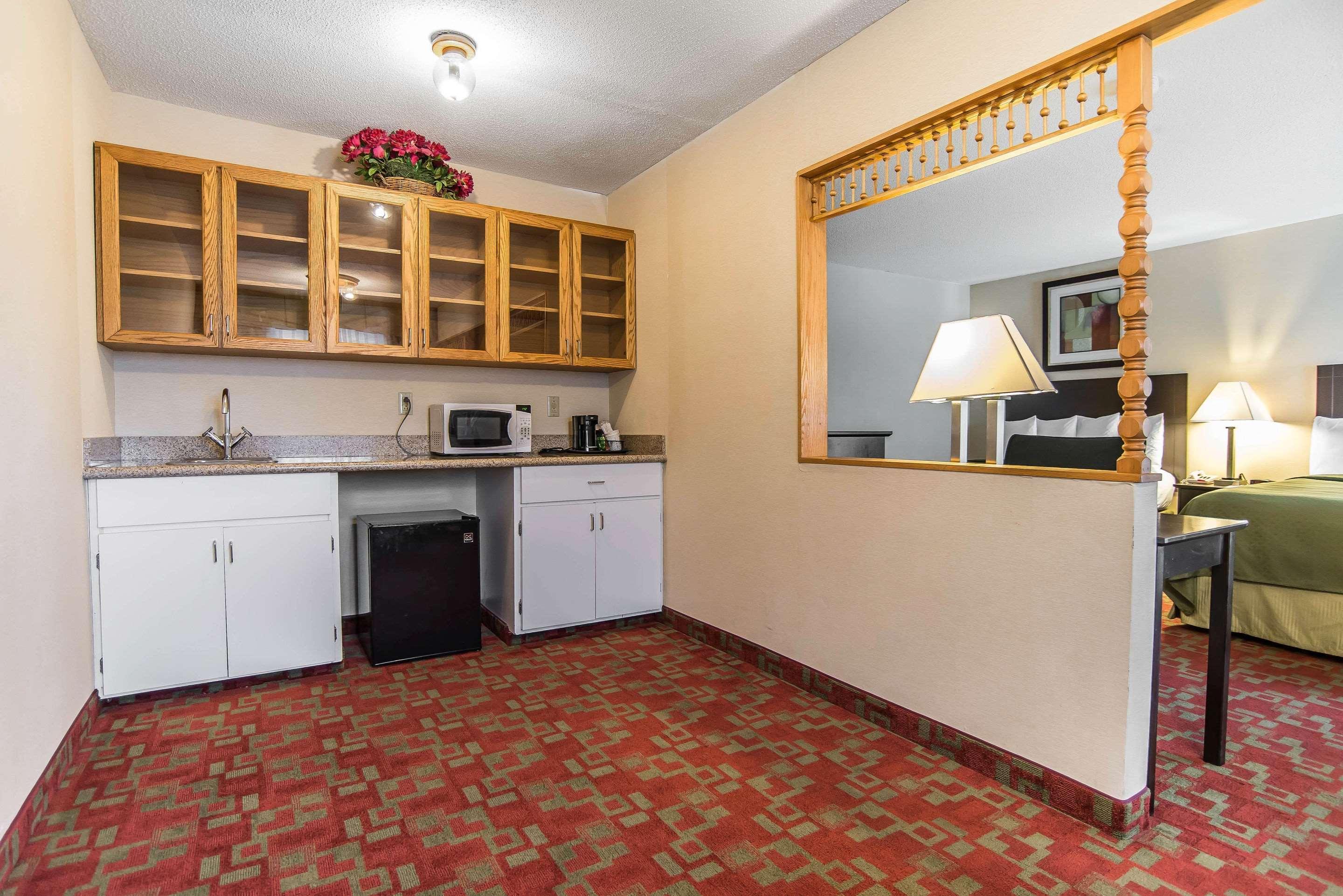 Quality Inn Shelburne - Burlington Ngoại thất bức ảnh