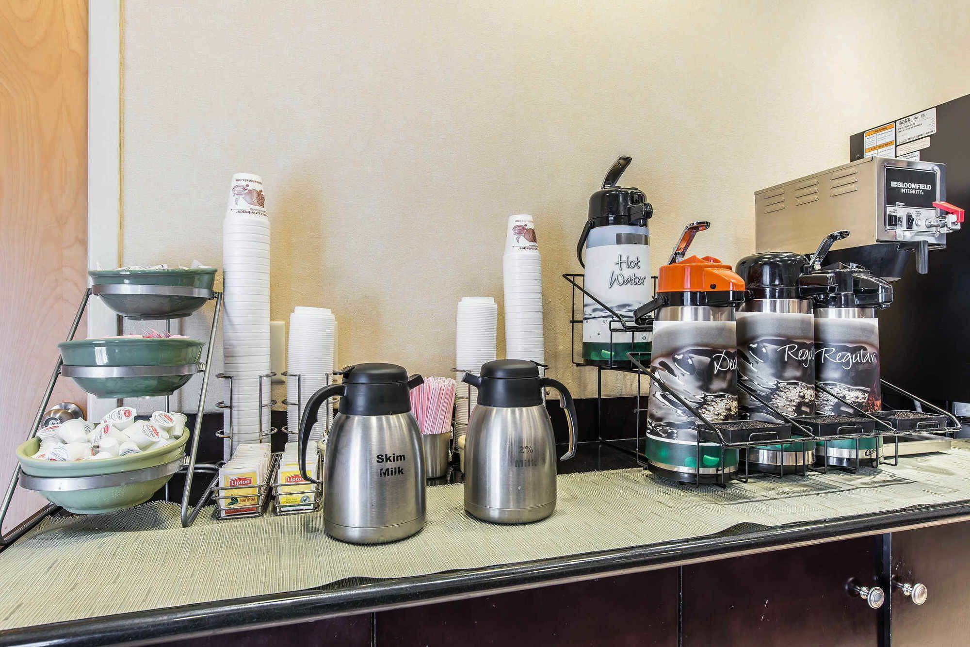 Quality Inn Shelburne - Burlington Ngoại thất bức ảnh
